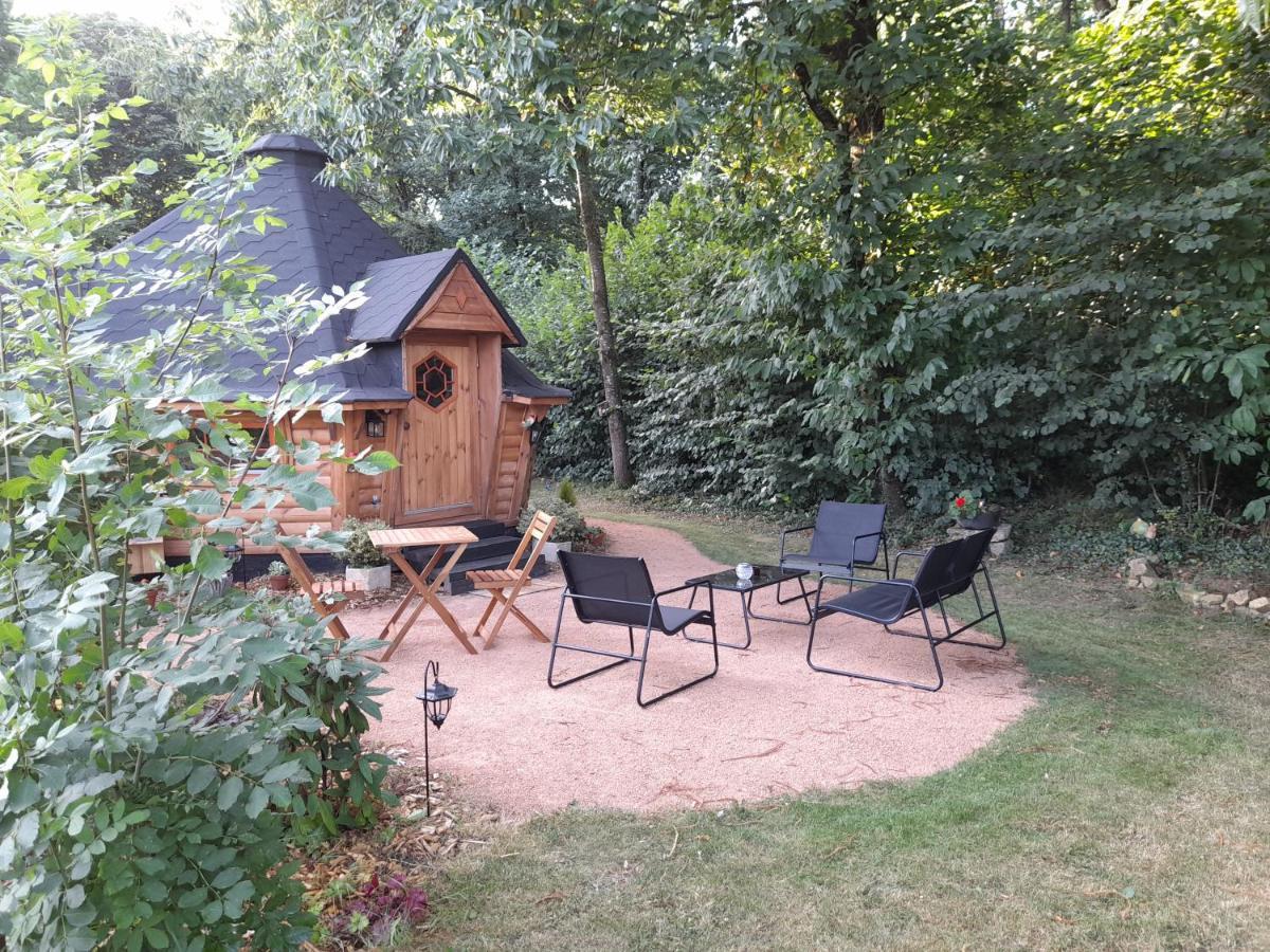 A L'Oree Du Cedre Hotel Pouzauges Exterior foto
